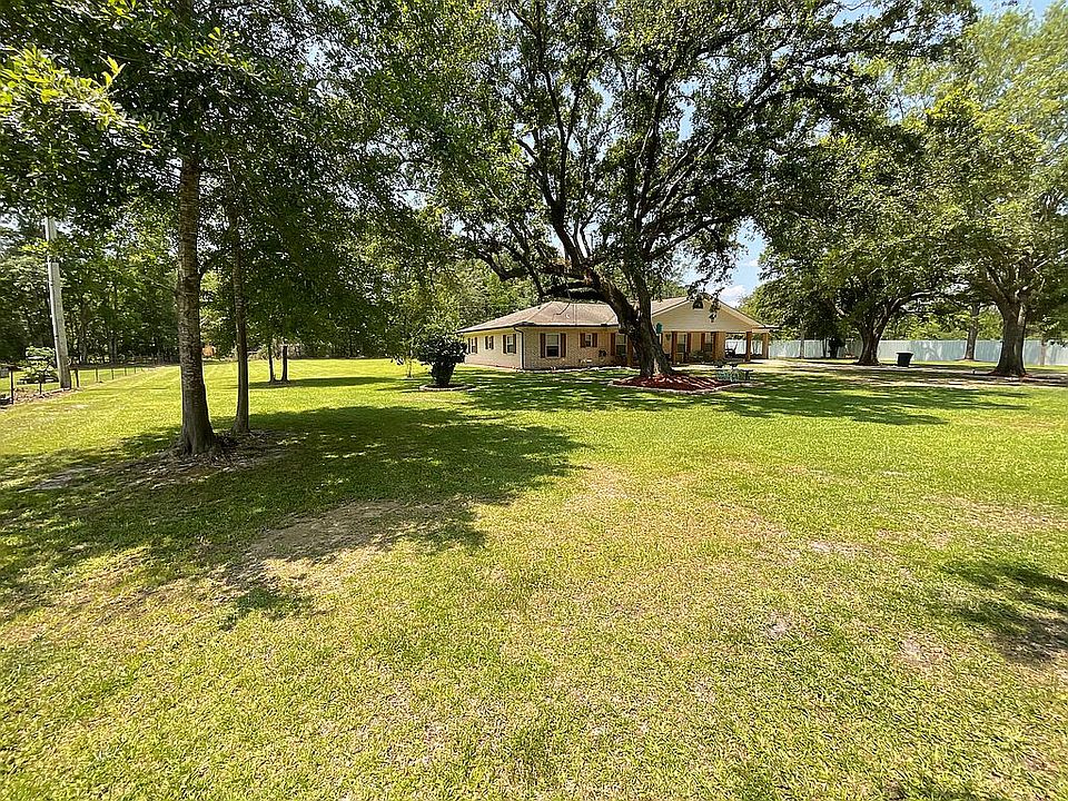 13 Pullens Rd, Carriere, MS 39426 Zillow