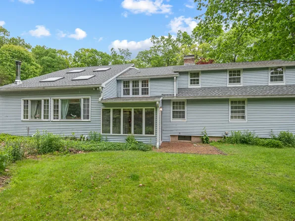 19 Reservation Road, Farmington, CT 06032