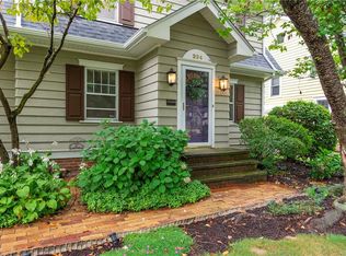 294 Kenilworth Dr, Akron, OH 44313