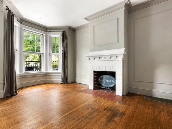 58 Thomas Park, South Boston, MA 02127