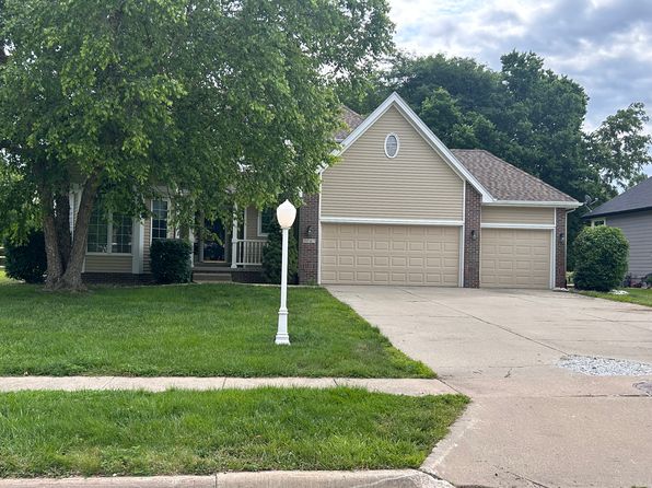 2713 NE Briarwood Ct