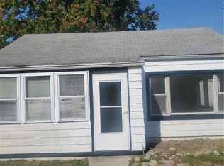 6069 Colchester Rd, Oregon, OH 43616