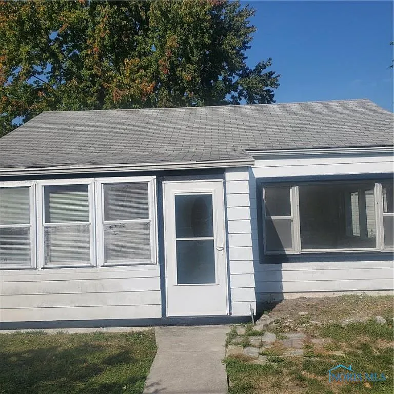 6069 Colchester Rd photo 1