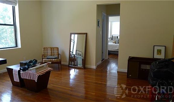 4th image of 4556 42nd St APT 2C
