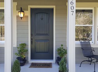 607 N Fodale Ave, Southport, NC 28461