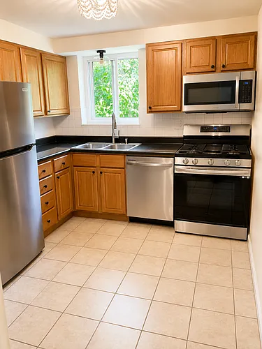 203 Monclay Ct #2E Photo 1