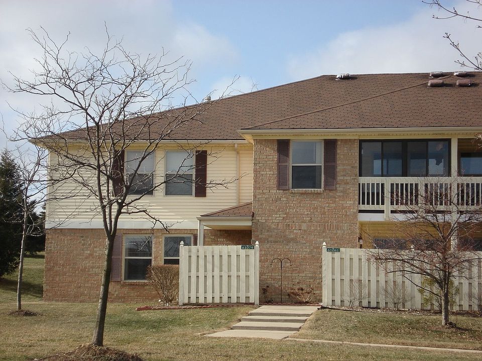 1st image of 61081 Greenwood Dr #1