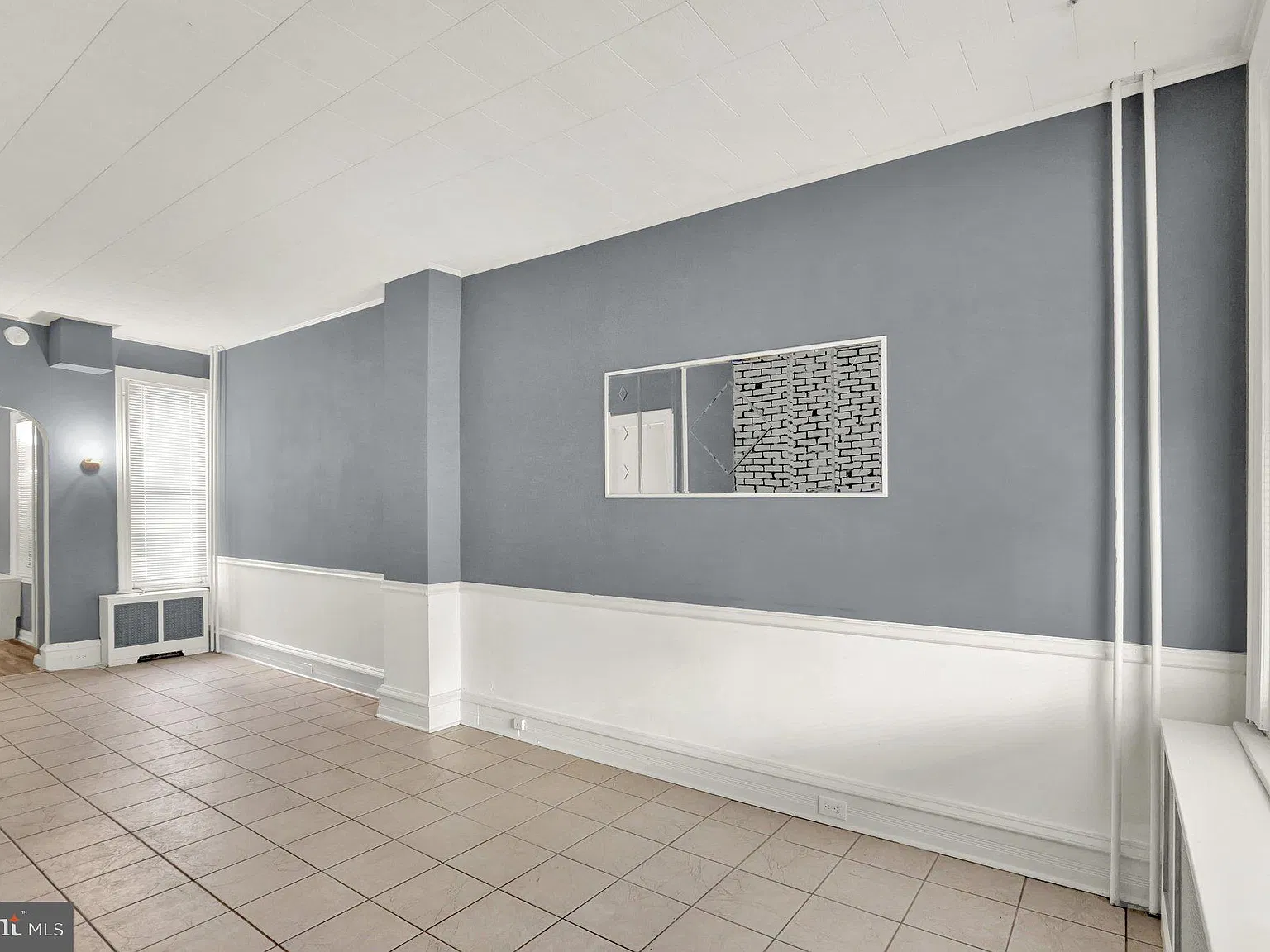 3 bed, 1.0 bath, 1153 sqft, $1,300 — Photo 4