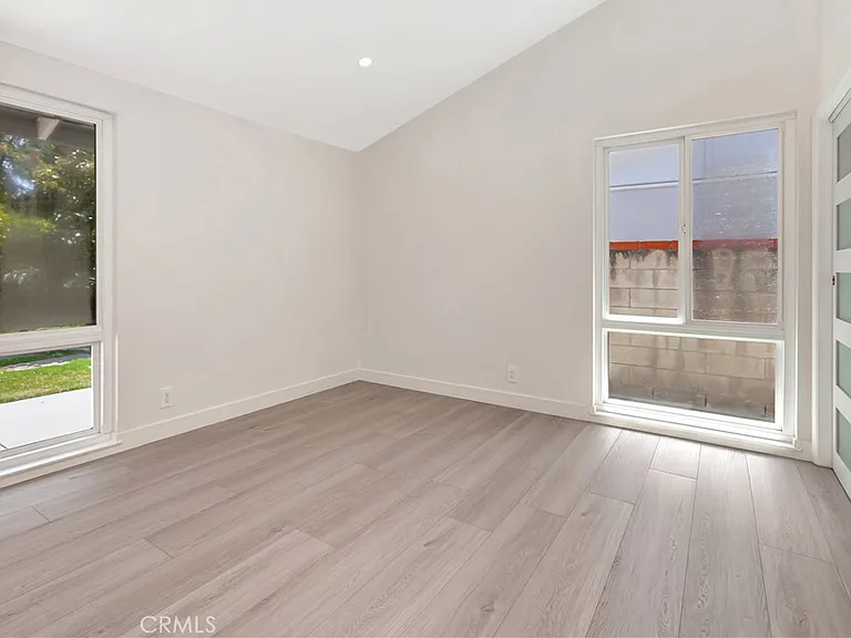 3242 Yellowtail Dr — Photo 5