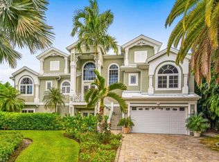 1206 Bay Dr, Sanibel, FL 33957