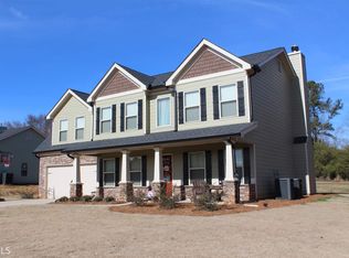 665 Lake Vista Dr, Jefferson, GA 30549