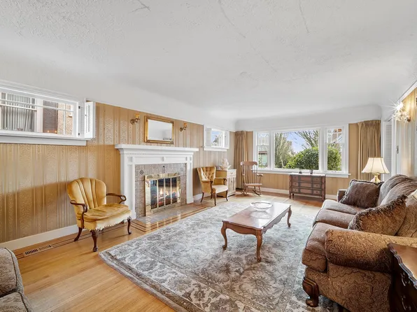 3537 W 31st Ave, Vancouver, BC V6S 1X8