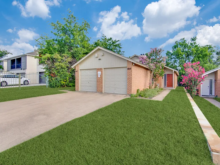 4817 Fletcher Ave — Photo 7