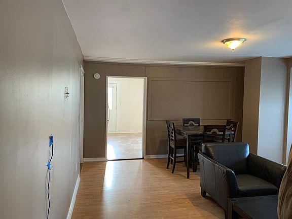 2nd image of 6075 Merri Oaks Dr #B