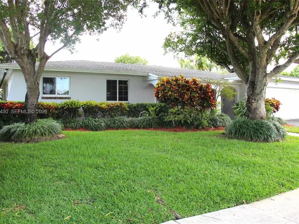 14544 SW 76th St, Miami, FL 33183