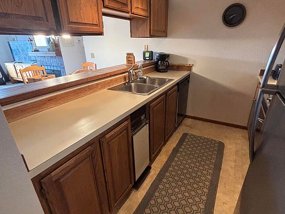 3rd image of 1170 Denali St Unit 231
