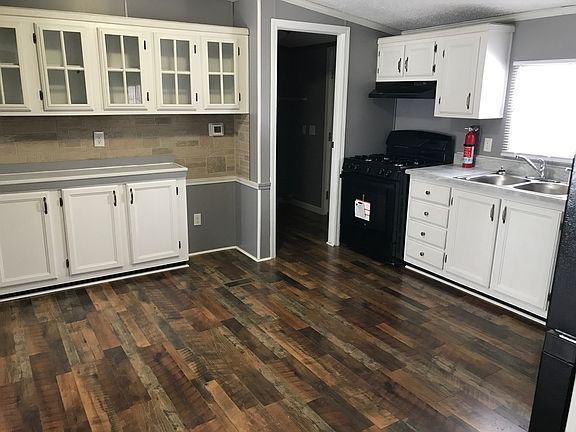 3rd image of 200 Pine Haven Cir #48
