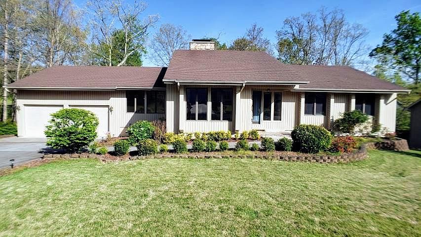 1st image of 175 Snead Dr