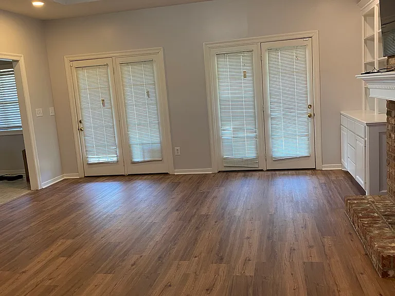 145 Linda Dr — Photo 4
