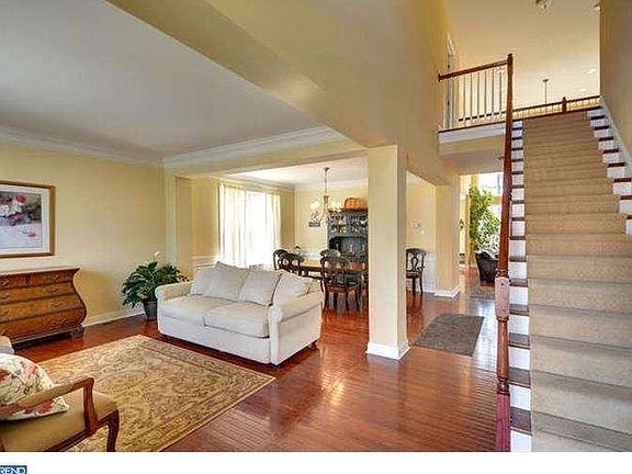 4th image of 1311 Garman Dr