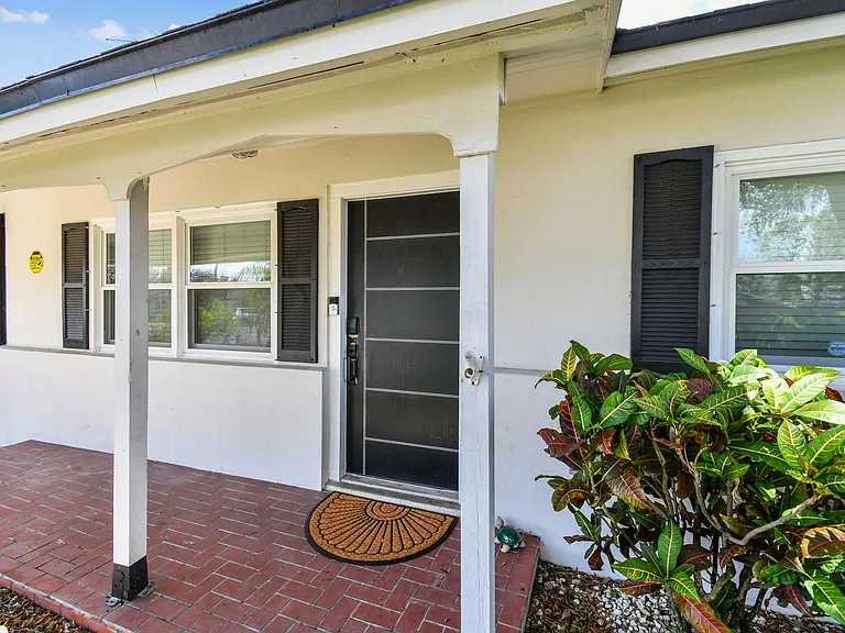 8611 Driftwood Dr — Photo 21