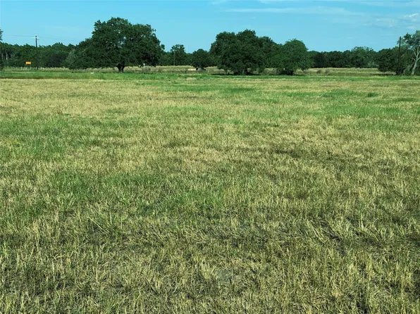 LOT 3 Pvt #1671, Hallettsville, TX 77964