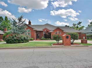 9920 Thompson Ave, Yukon, OK 73099