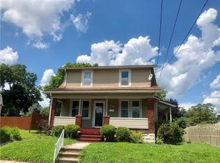 206 38th St, Beaver Falls, PA 15010