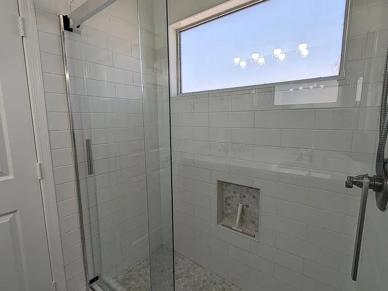 650 W Kent Pl — Photo 42
