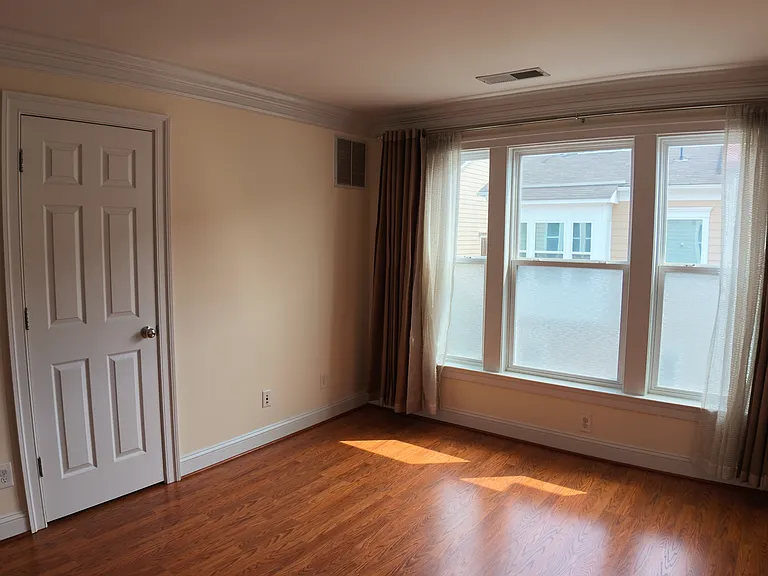 3066 Waterloo Ln — Photo 21