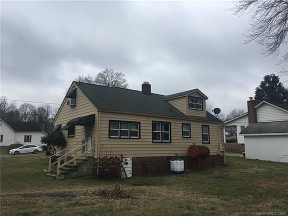 2nd image of 102 W Lee Ave #13