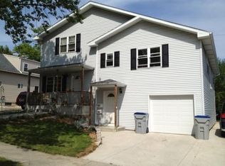 530 S 94th St, Milwaukee, WI 53214