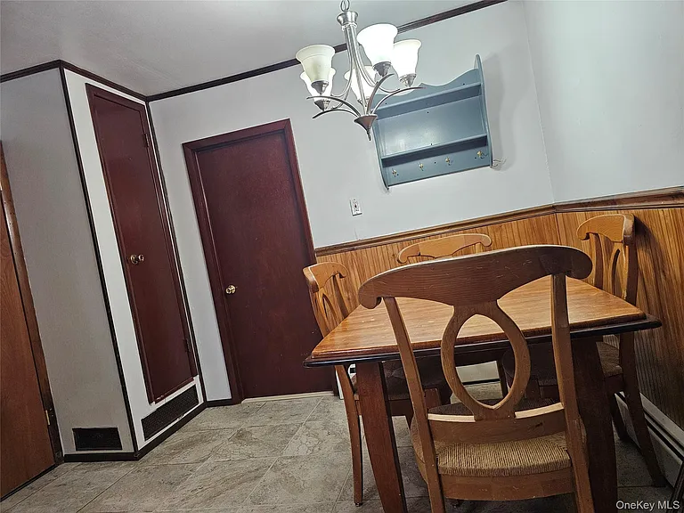 1110 Route 211 W — Photo 9