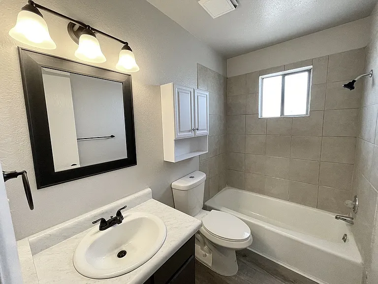2935 Claude Dove Dr — Photo 11