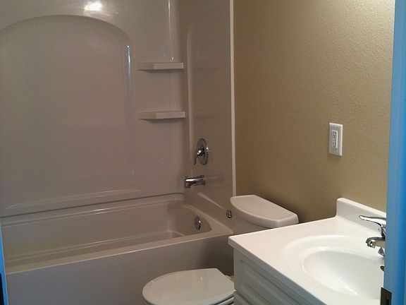 New bath with travertine