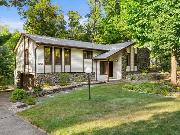 502 Broken Oak Ct, Mansfield, OH 44904