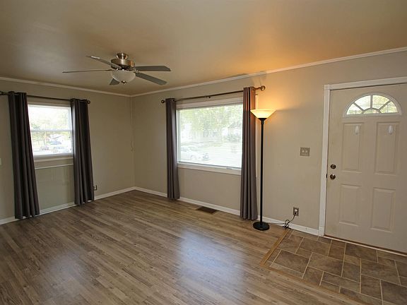 5th image of 914 W Purtscher Dr