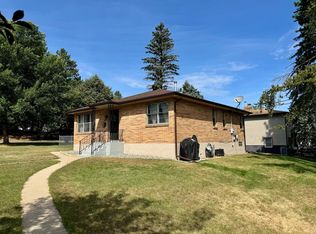 105 SE 4th St, Grand Rapids, MN 55744