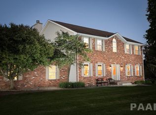 8320 N Ford Rd, Edwards, IL 61528