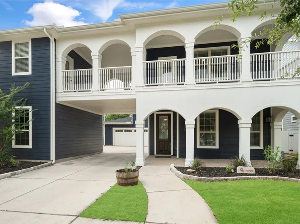 919 Cotton Exchange Dr, Aubrey, TX 76227