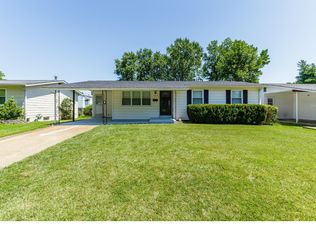 1065 Jackson Ln, Florissant, MO