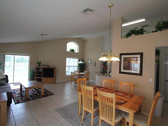 3rd image of 1456 Park Pl