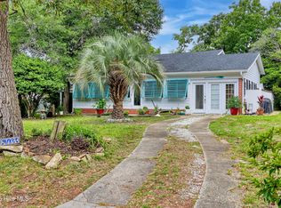 109 SW 16th St, Oak Island, NC 28465