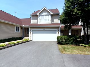 124 S Neville Ct #124, Bloomingdale, IL 60108