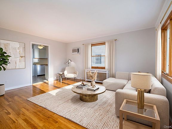 2nd image of 2357 Atlantic Boulevard
