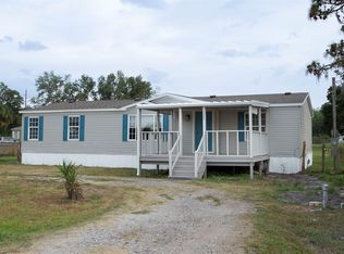 1303 Peregrine Dr, Plant City, FL 33565