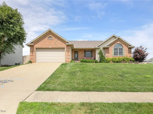 5525 Willa St NE, Louisville, OH 44641