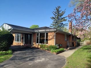 9714 Kedvale Ave, Skokie, IL 60076