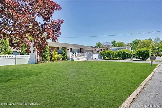 2nd image of 507 Vine Ave