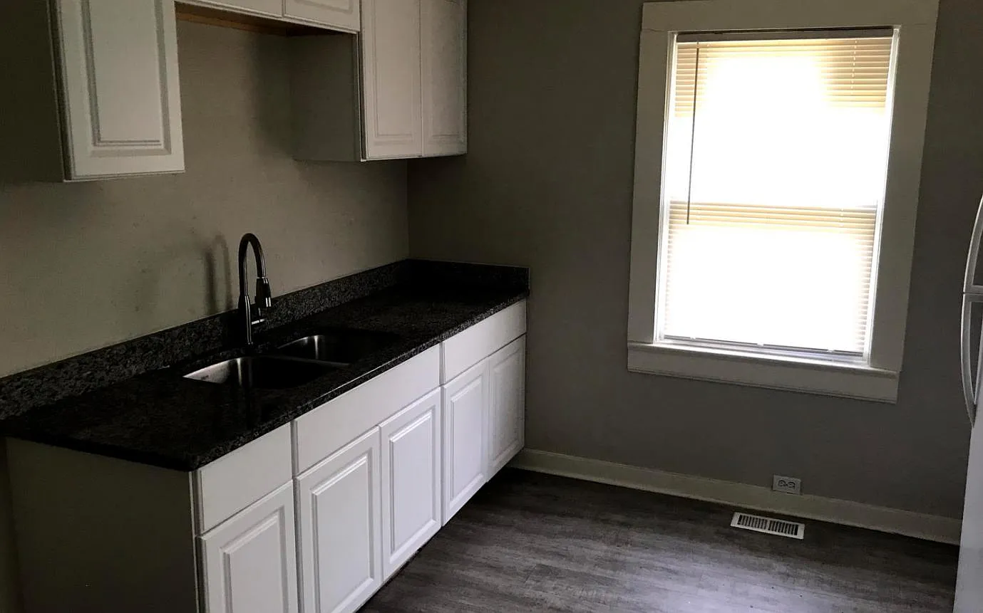 1 bed, $975 — Photo 4